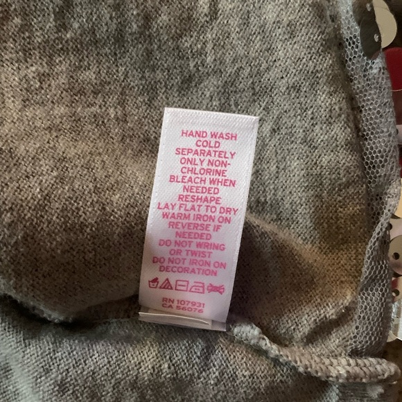 Girls 16-18 Cardigan Shrug sweater from JUSTICE!  Gray with “fish scale” sparkle - Picture 5 of 8